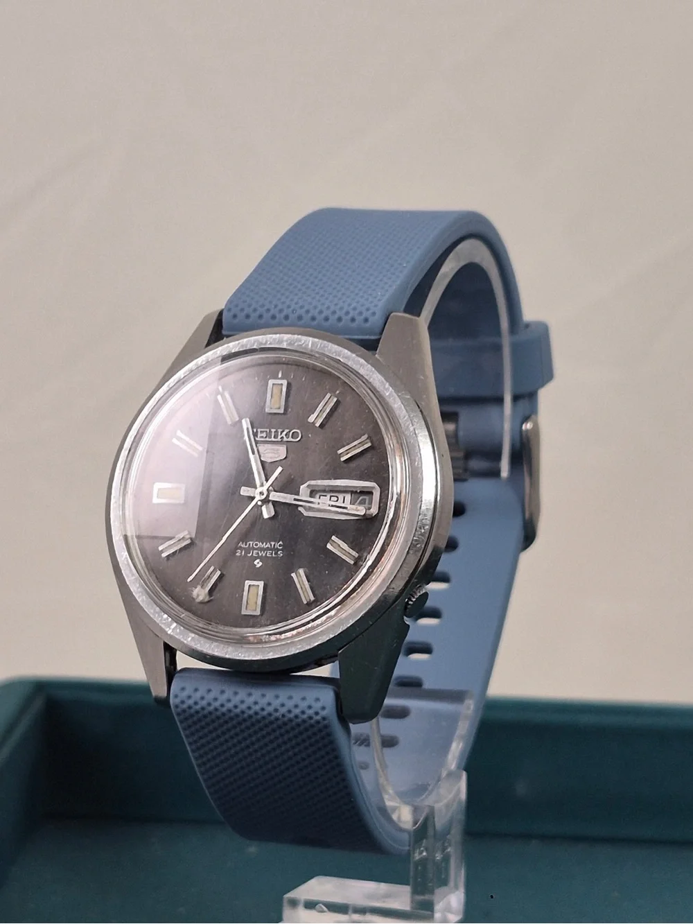 Vintage Seiko 5 Automatic 21 Jewels Day Date Men’s Watch 6119 Running Japan